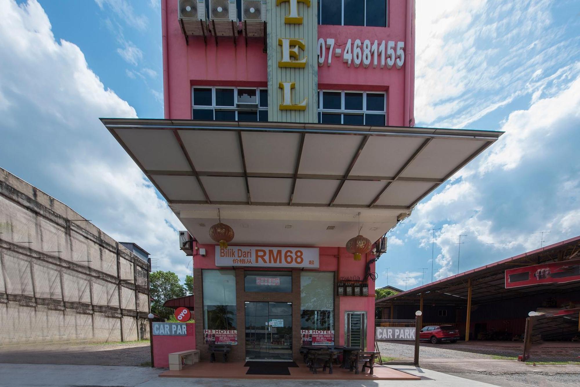Super Oyo 90385 H3 Hotel Yong Peng エクステリア 写真
