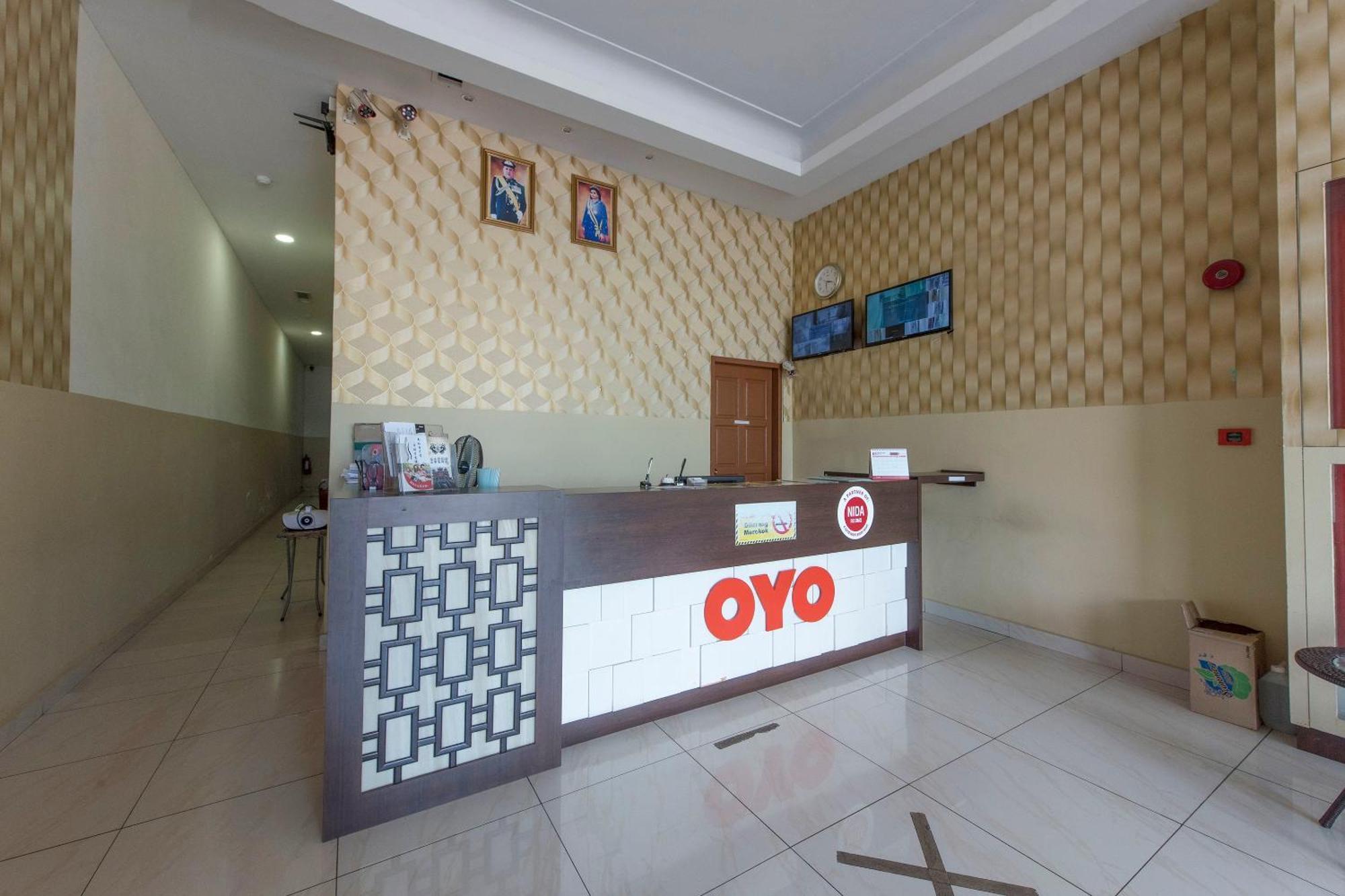 Super Oyo 90385 H3 Hotel Yong Peng エクステリア 写真
