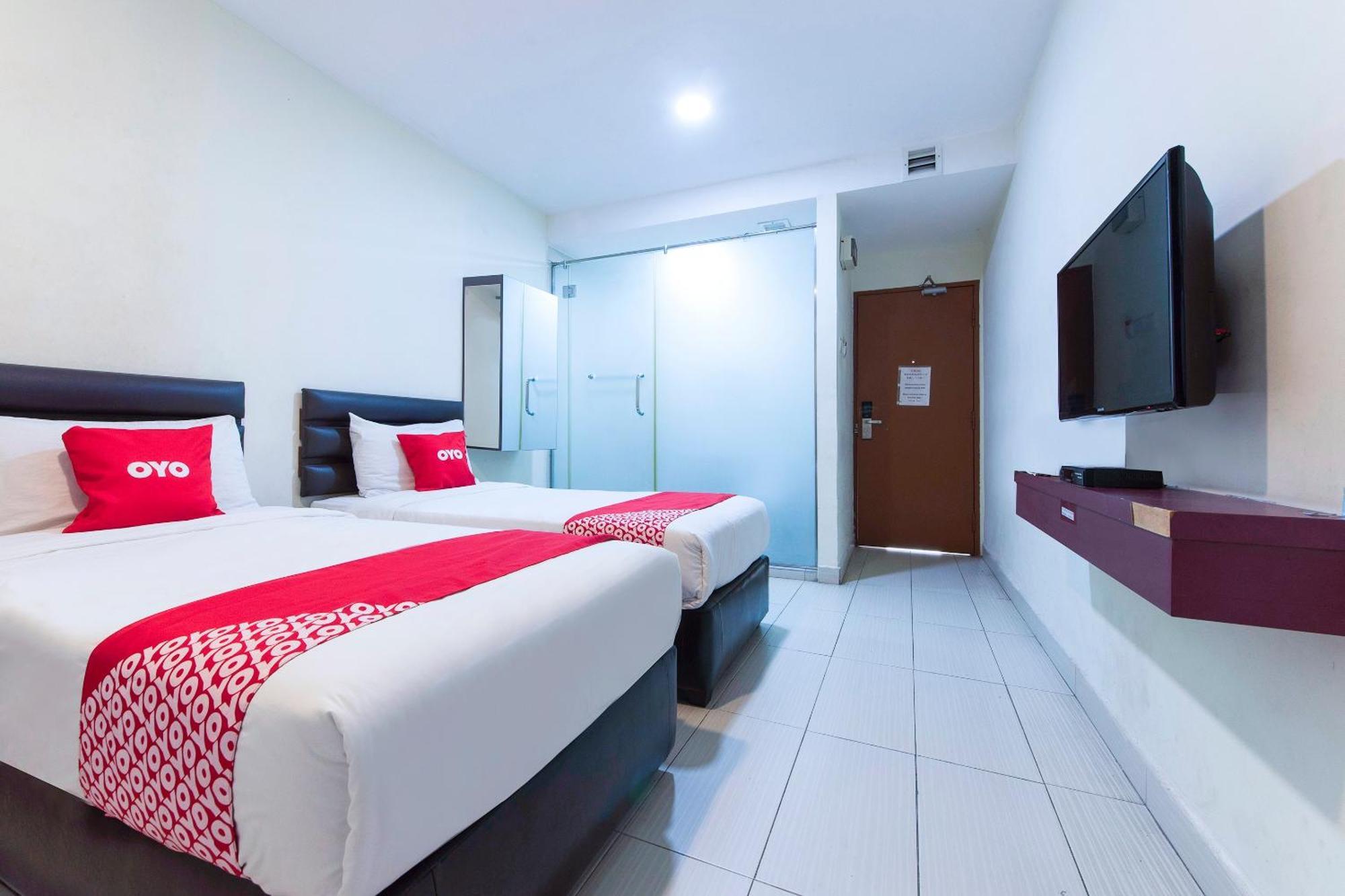 Super Oyo 90385 H3 Hotel Yong Peng エクステリア 写真